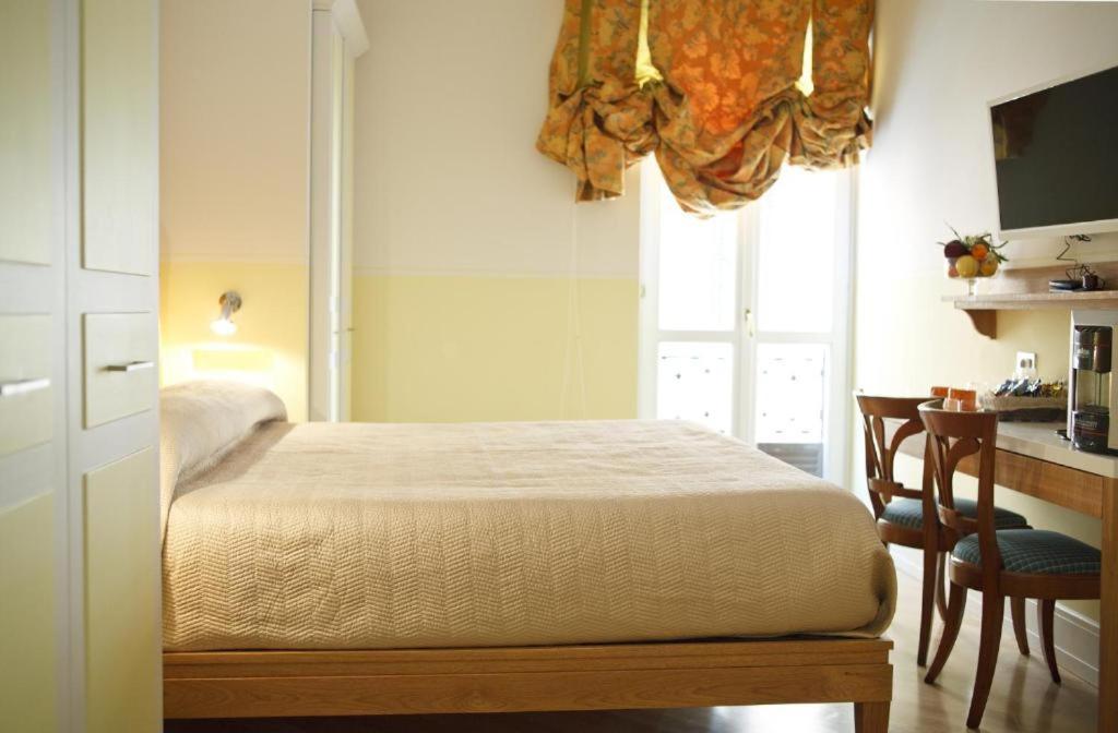 Piazza Di Spagna Prestige Petit Rome Exterior photo